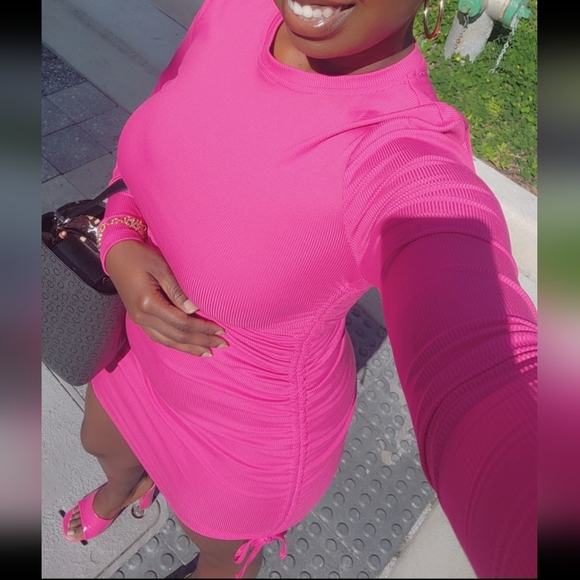 Pink BodyCon Ruched Dress - Picture 5 of 5